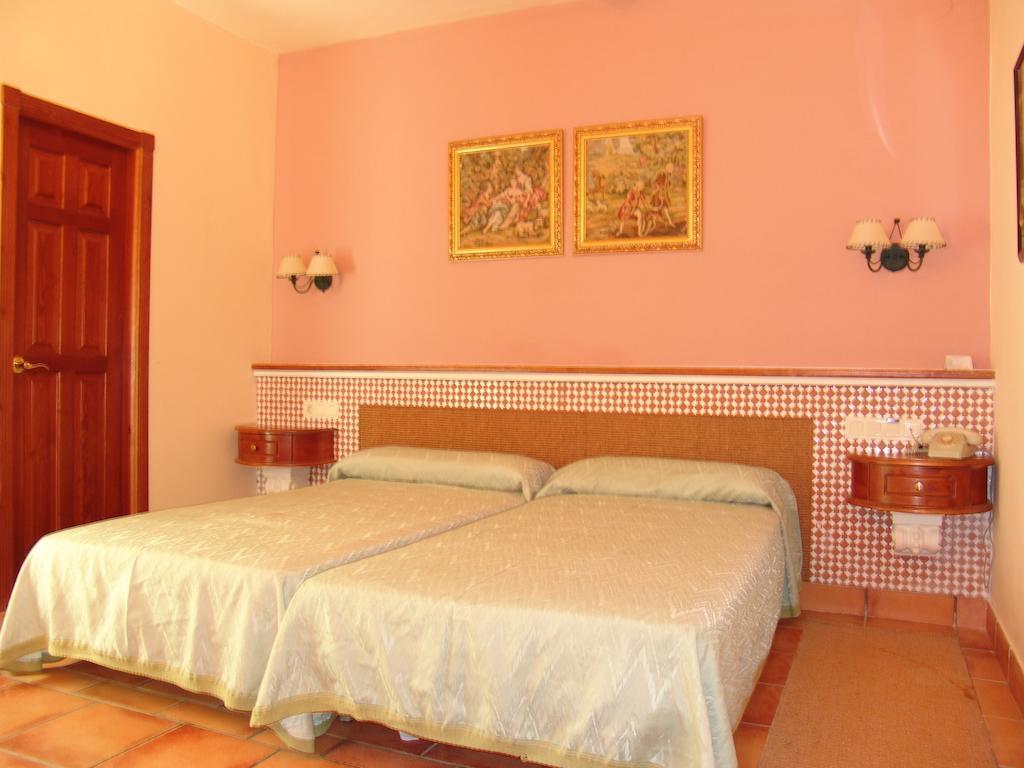 Balneario De Alicun De Las Torres Villanueva de las Torres Quarto foto